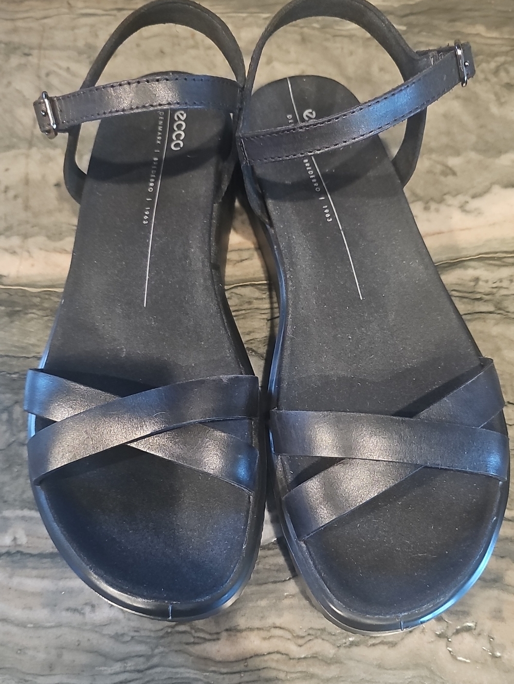 Ecco Yuma Ankle Strap Sandal